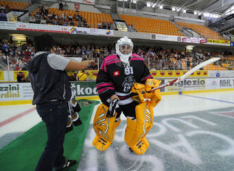 Hockey HC Lugano primo allenamento sul ghiaccio