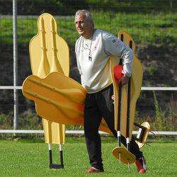 Calcio Bernard Challandes