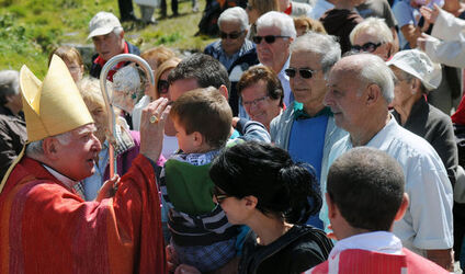 Passo San Gottardo Festa Nazionale santa messa
