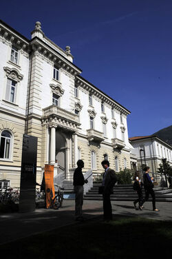 Lugano USI esterni edificio principale