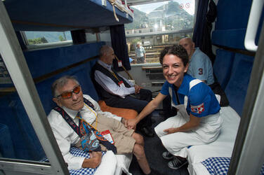 Lugano partenza treno pellegrinaggio diocesano per Lourdes Lugano partenza treno pellegrinaggio diocesano per Lourdes