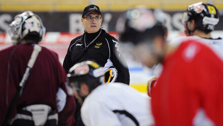 Hockey Larry Huras nuovo allenatore HCL