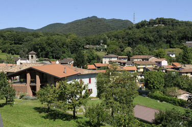 Tremona paese