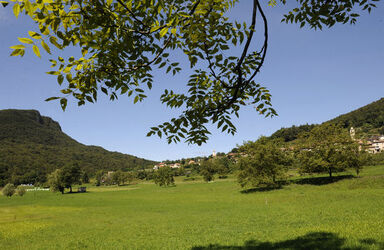 Meride paese e Monte San Giorgio