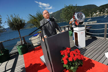 Ascona consegna premio GaultMillau Hotel dell Anno 2010 all Eden Roc