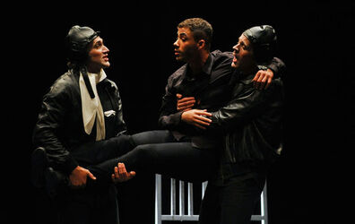 Bellinzona prima rappresentazione teatrale giocatori AC Bellinzona di x201c AMLETO x201d 