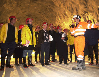 Sigirino visita parlamentari svizzeri cantieri Alptransit