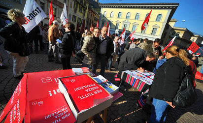 Bellinzona manifestazione cantonale contro il dumping salariale e sociale