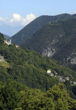 Mosogno veduta panoramica Val Onsernone
