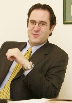 Personaggio Enea Pretini avvocato