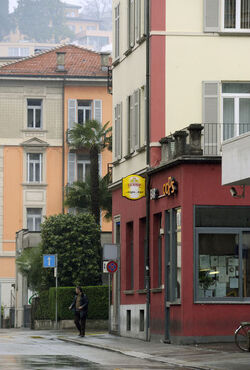 Lugano esterni Bar Oops