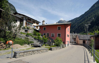 Valle Calanca Santa Domenica