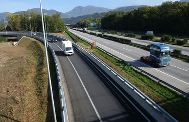 Manno nuovo snodo anulare ricciolo 