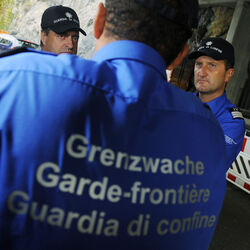 Gandria Mauro Antonini nuovo comandante guardie di confine Gandria Mauro Antonini nuovo comandante guardie di confine
