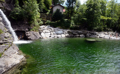 Osogna laghetto al Pozzon Osogna laghetto al Pozzon