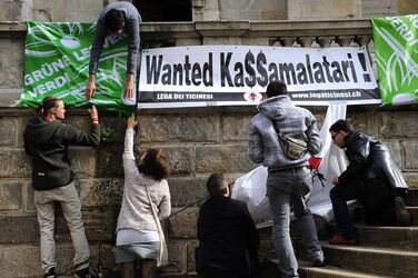Bellinzona manifestazione contro politica sanitaria