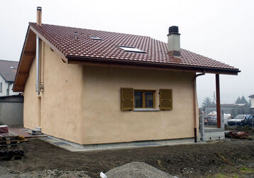 Lodrino casa di paglia