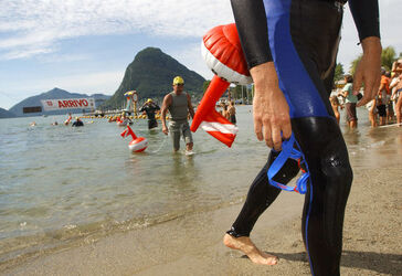 Lugano traversata a nuoto Lago Ceresio tradizioni