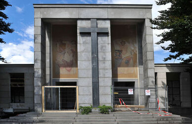 Bellinzona crollo parete soffitto Famedio