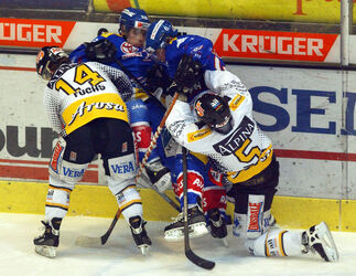 Hockey LNA HC Lugano Kloten Flyers Hockey LNA HC Lugano Kloten Flyers