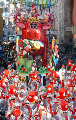 Chiasso Nebiopoli 2003 carnevale Chiasso Nebiopoli 2003 carnevale