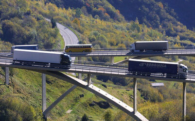 San Bernardino traffico pesante San Bernardino traffico pesante