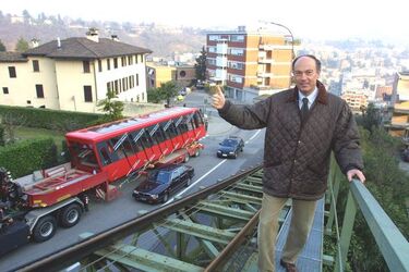 Paradiso posa nuove cabine funicolare S.Salvatore