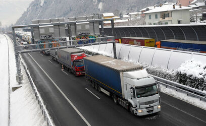 Ticino Nevicate e disagi del Traffico