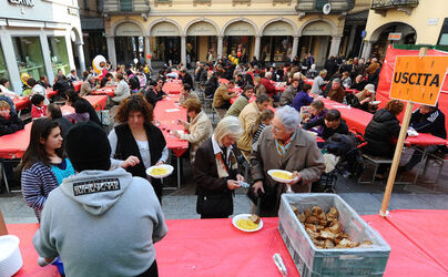 Lugano risottata in Piazzetta San Carlo Lugano risottata in Piazzetta San Carlo