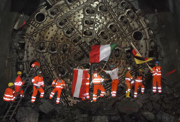 AlpTransit caduta primo diaframma AlpTransit caduta primo diaframma