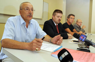 Camorino conferenza stampa Polizia Cantonale per l omicidio di Losone