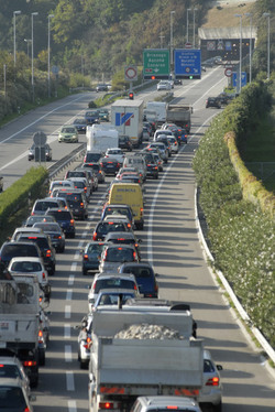 Tenero traffico congestionato