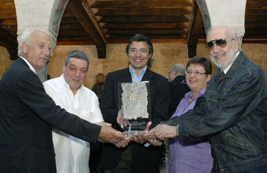 Locarno consegna premio Impronta Viola Locarno consegna premio Impronta Viola