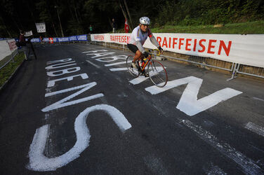 Ciclismo scritte sulle strade Mondiali Mendrisio 09 Ciclismo scritte sulle strade Mondiali Mendrisio 09