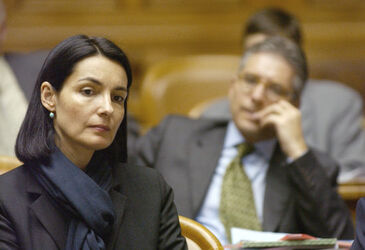 Berna Laura Sadis Berna Laura Sadis