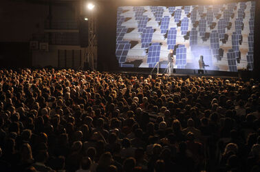 Bellinzona spettacolo Beppe Grillo Grillo is back 