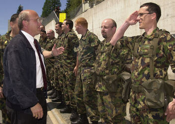 Airolo Luigi Pedrazzini in visita al reggimento 96