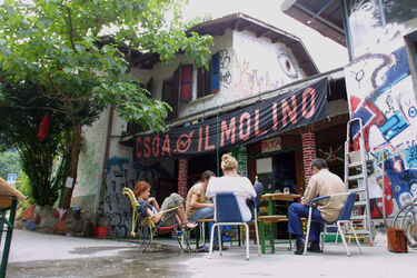 Autogestiti interviste e visita al Centro Al Molino