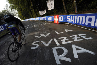 Ciclismo scritte sulle strade Mondiali Mendrisio 09 Ciclismo scritte sulle strade Mondiali Mendrisio 09