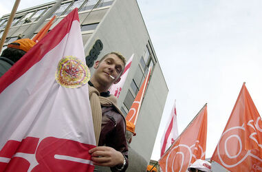 Bellinzona giornata protesta e corteo lavoratori edili