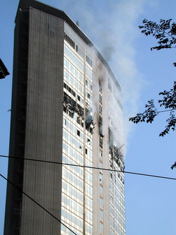 Milano incidente aereo al Pirellone