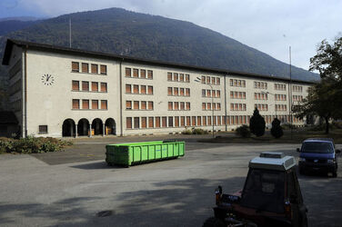 Losone esterni ex Caserma