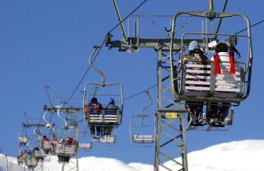 Ticino piste da sci ed impianti di risalita innevatiSenza titolo