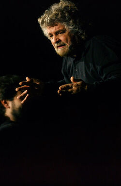 Bellinzona spettacolo comico Beppe Grillo