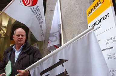 Ticino manifestazione Carovana dei Postini