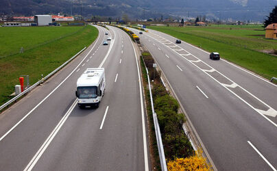 Camorino autostrada A2 con traffico normale