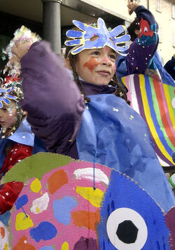Biasca corteo bambini Carnevale Re Naregna