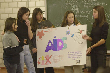 Bedigliora dibattito in classe sul tema AIDS