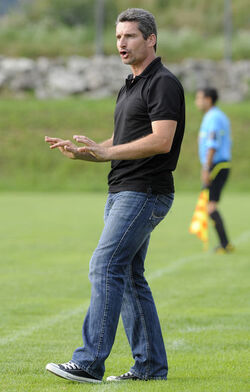 Calcio R&eacute;gis Rothenb&uuml;hler