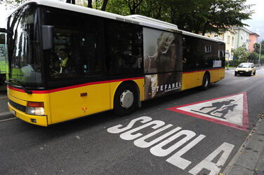 Bellinzona fermata scuolabus scuole medie
